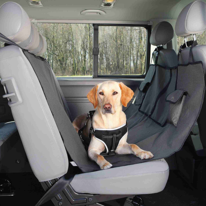 FUNDA PROTECTORA ASIENTOS COCHE TRIXIE CON BOLSILLOS 140 x 145 CM