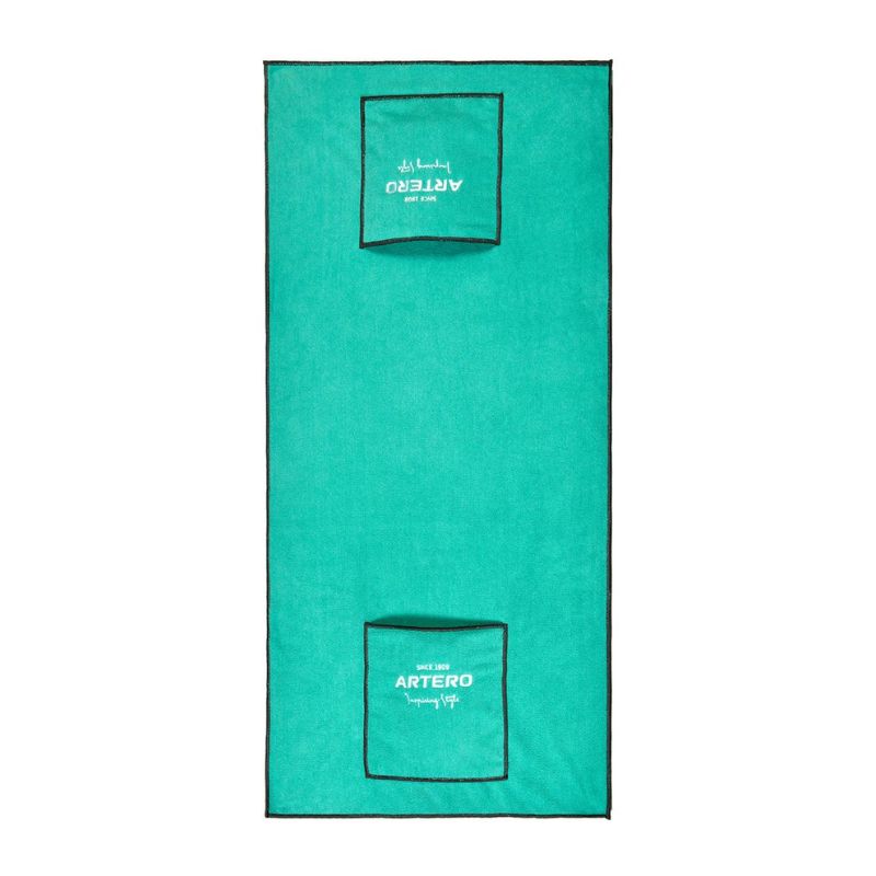 TOALLA CON BOLSILLOS PERROS ARTERO ZUMBA 100 X 50 CM
